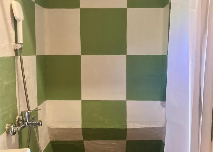 Bed and Breakfast Sens