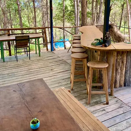 Sens Bed and Breakfast Κας